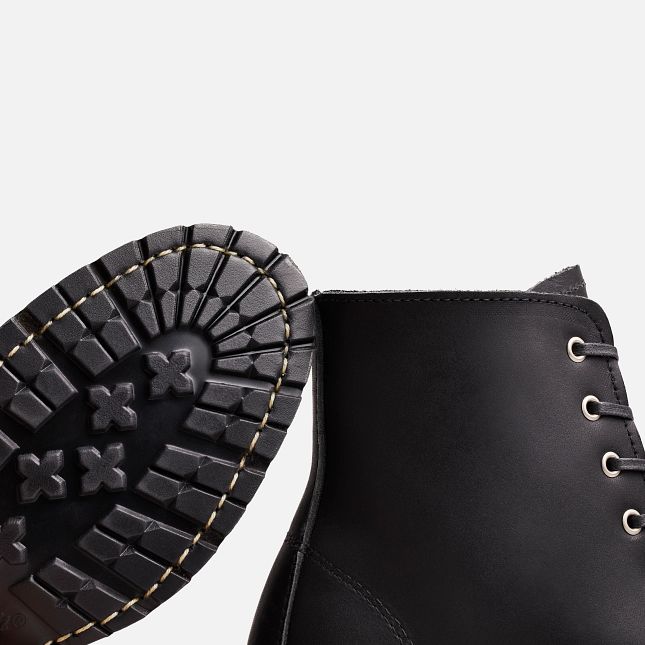 Red Wing Heritage 3405 Clara Black Boots – Copper Harness
