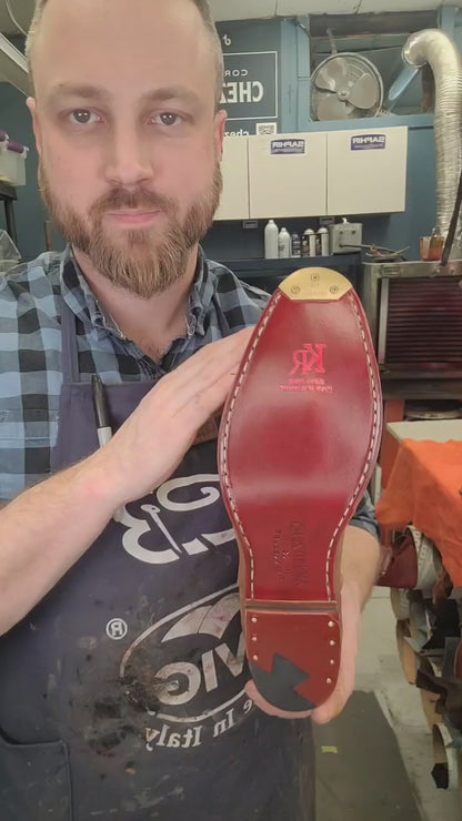 Restoration of flat soles shoes